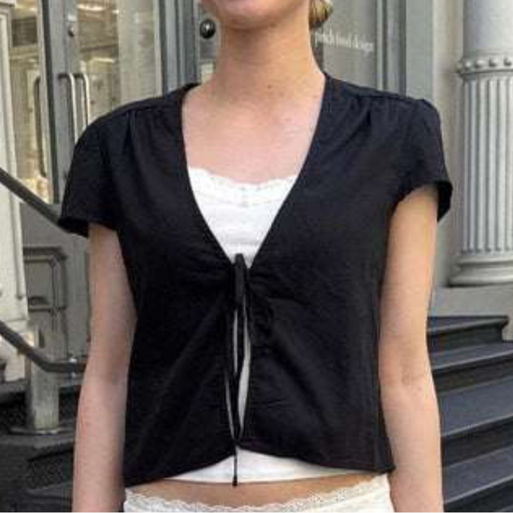 Brandy Melville Adriana Top